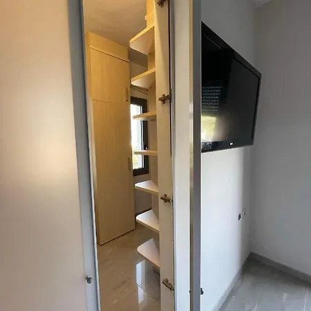 De Manu Villa Rhodes City