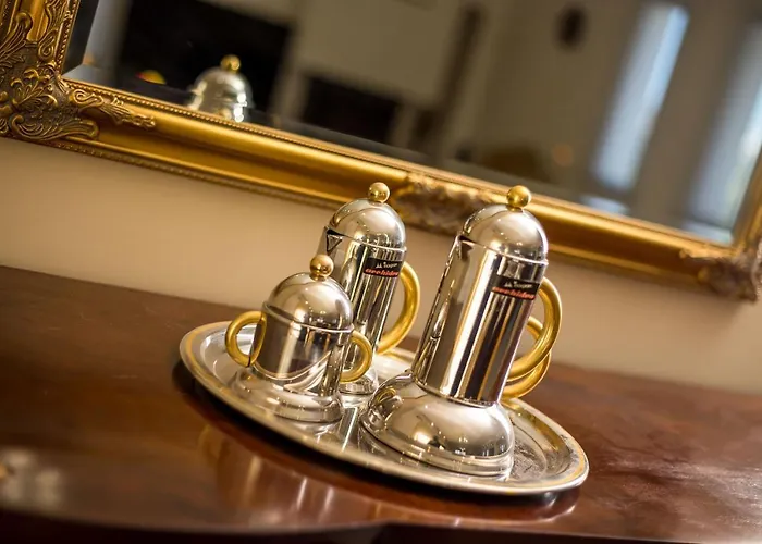 De Manu Vila Rhodes City